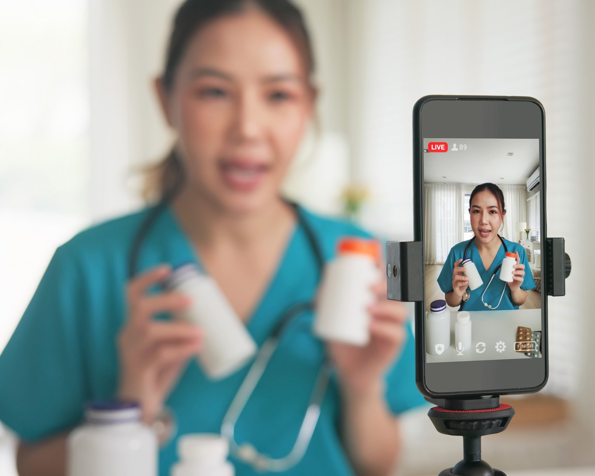 Featured image for post: Medical Professionals: Not Your Average Influencers