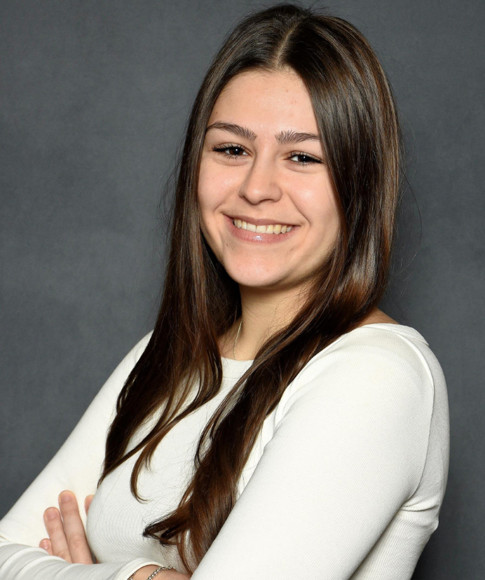 Annamarie Rapa headshot